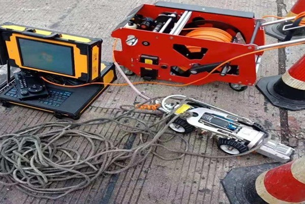 青川CCTV管道检测机器人